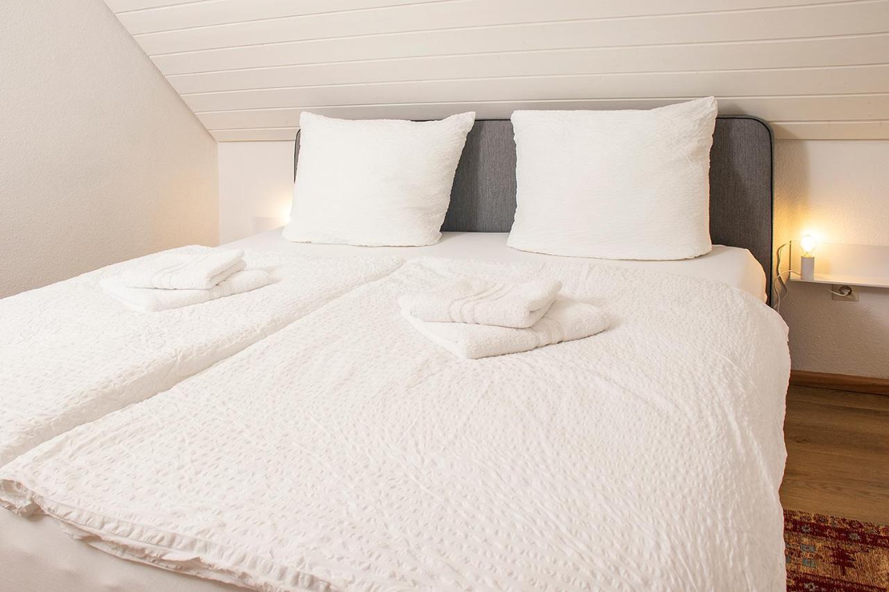 Blackncozy - Grosszuegiges Designappartement Mit Boxspringbetten Und Heimkino Фельдберг Екстер'єр фото