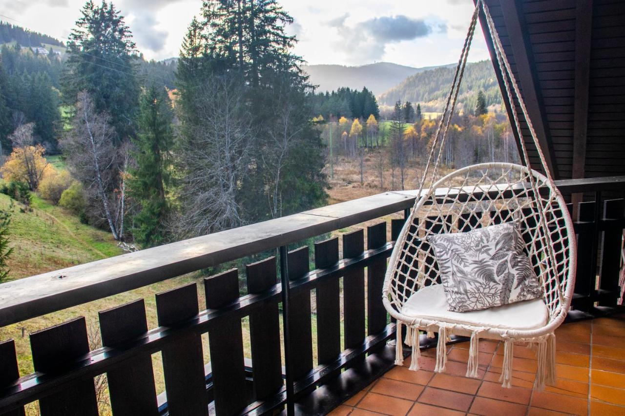 Blackncozy - Grosszuegiges Designappartement Mit Boxspringbetten Und Heimkino Фельдберг Екстер'єр фото